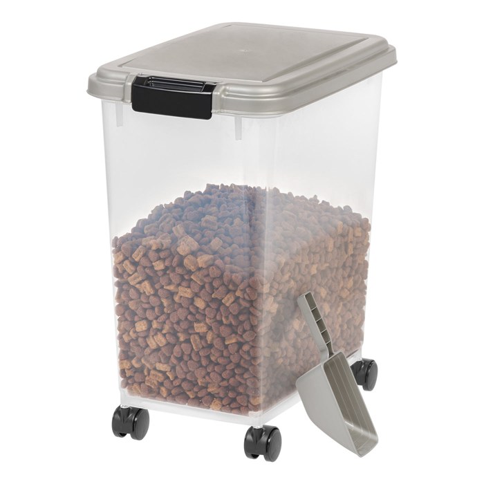 IRIS airtight pet food container